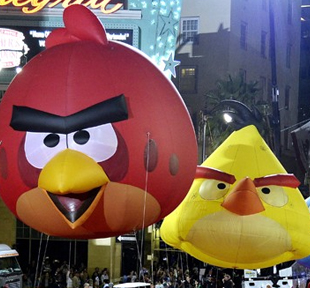 helium parade balloons